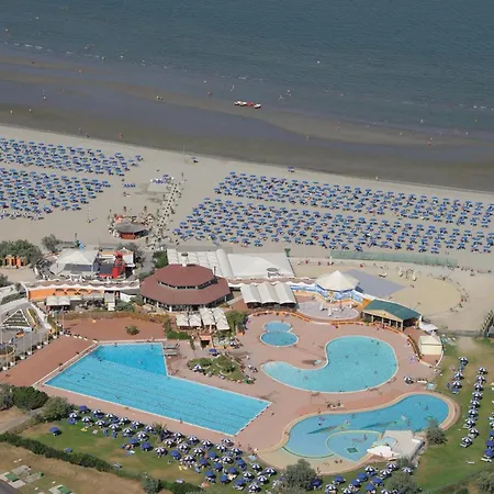 Holiday home Holiday V3 Valle Da Pesca 08 Albarella Island